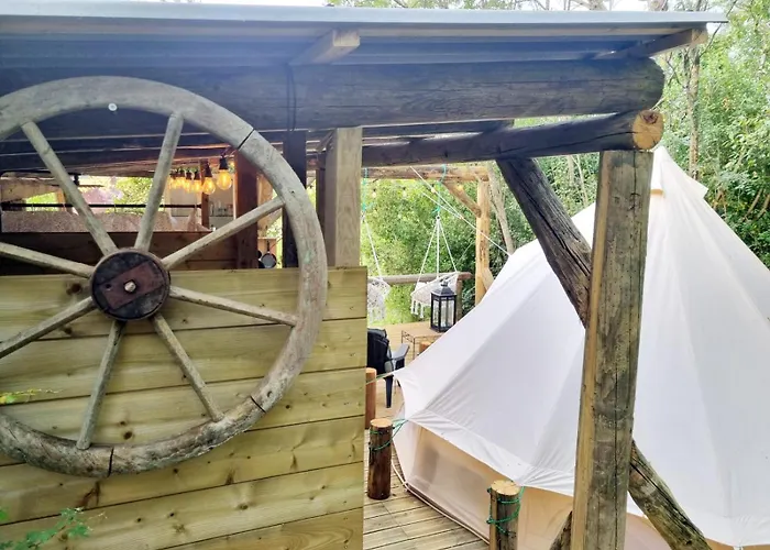 Petit Coin De Paradis Campismo de Luxo *